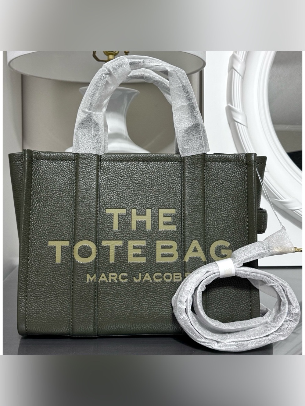 MARC JACOBS Medium Leather Tote Bag, FOREST GREEN - Picture 2 of 14